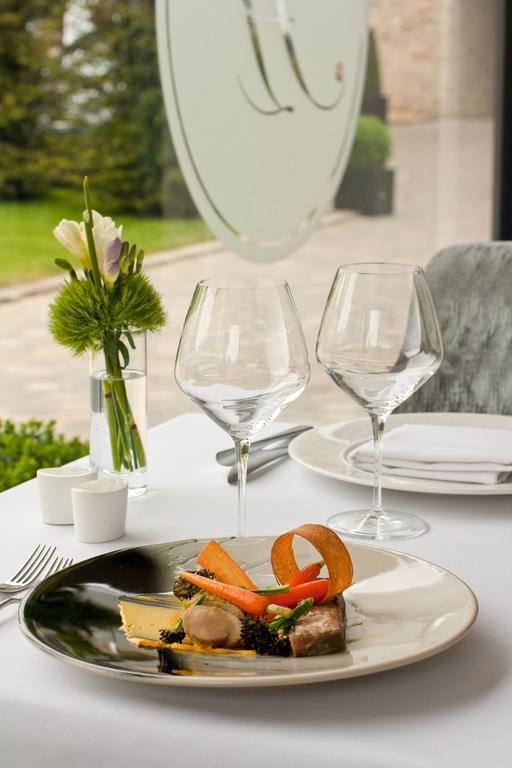 Poets House Hotel Ely Bagian luar foto