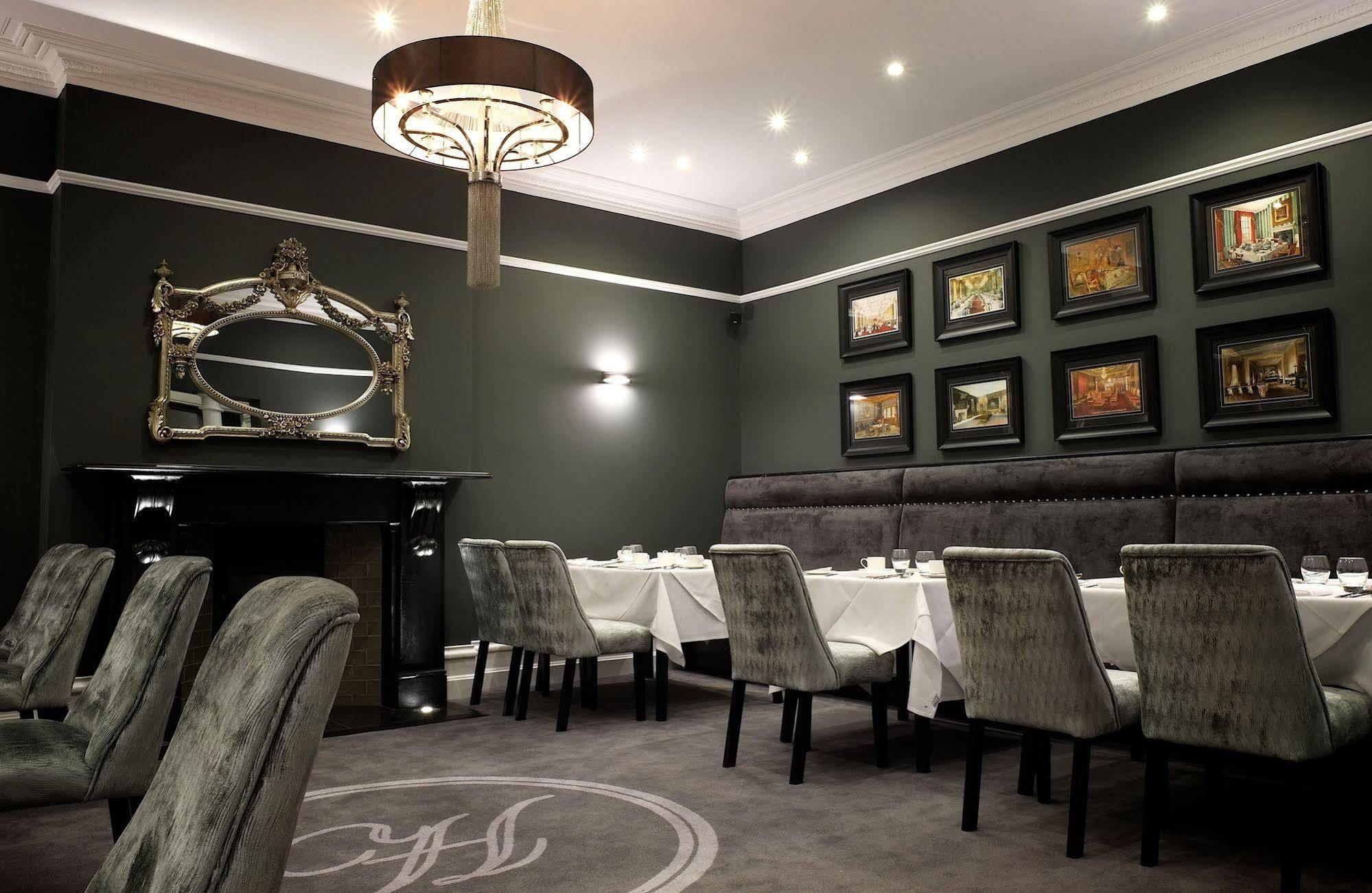 Poets House Hotel Ely Bagian luar foto