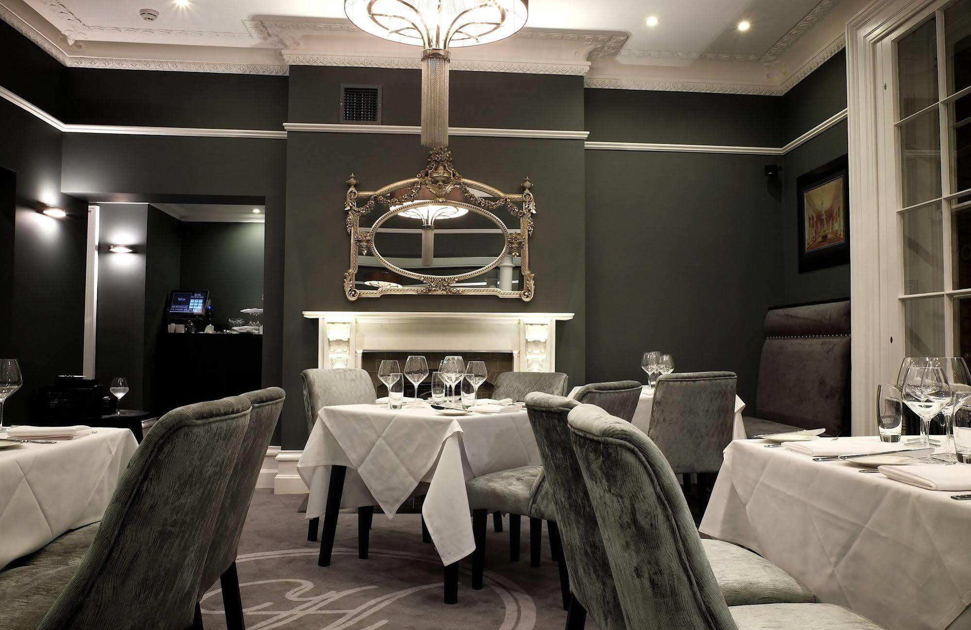 Poets House Hotel Ely Bagian luar foto